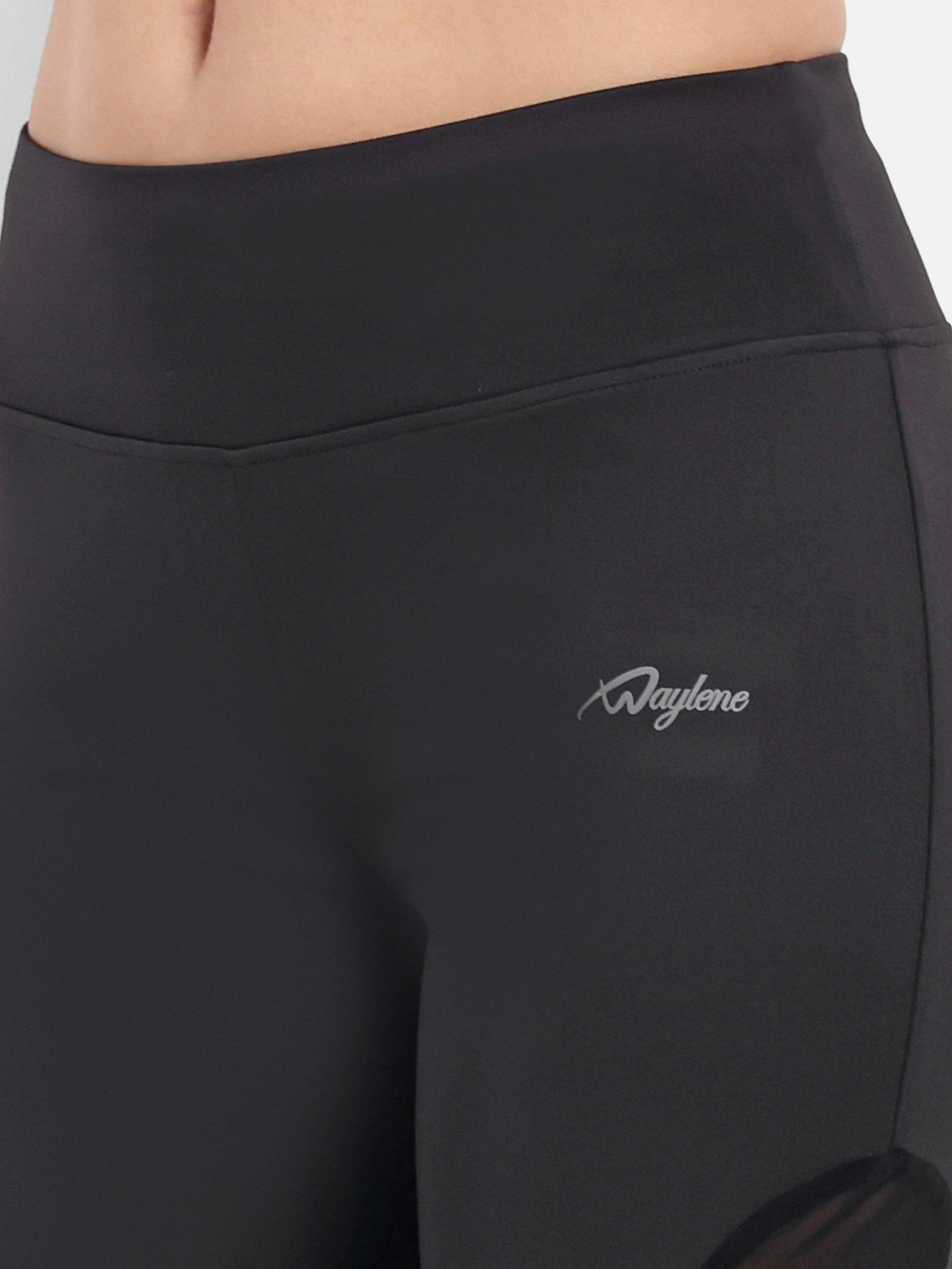 Women sports capri tights black - fabric close view -Waylene